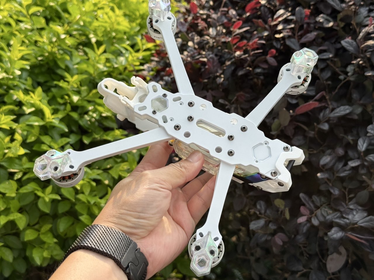 SpeedyBee Mario 5 Beyaz Çerçev - Fpv Drone Bag incelemesi ve fiyatı